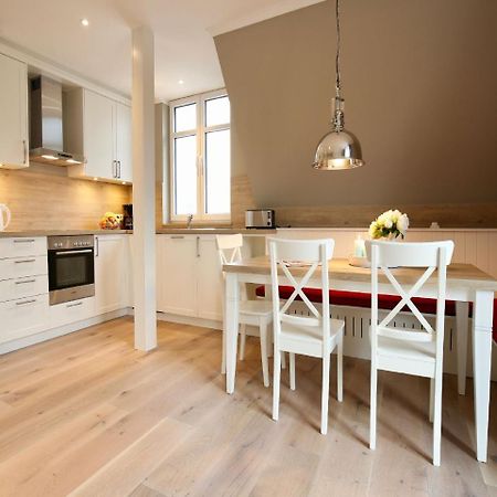 Charlotte 48 - Wunderschoene Ferienwohnung Mit Balkon Und Sauna Wangerooge Eksteriør bilde